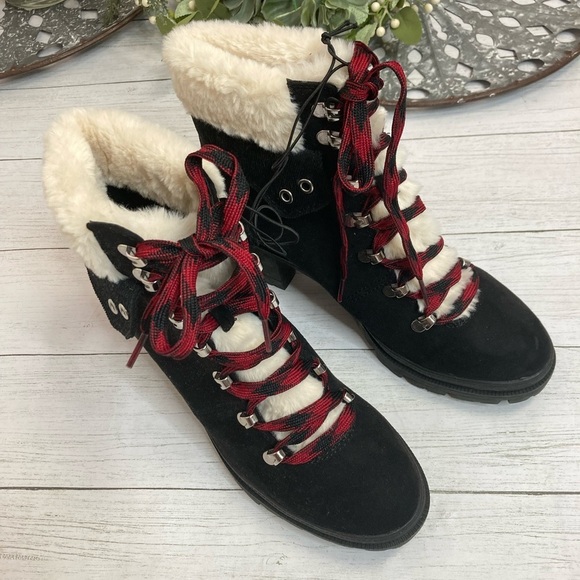 Jelly Pop Block Heel Boots - Picture 3 of 12